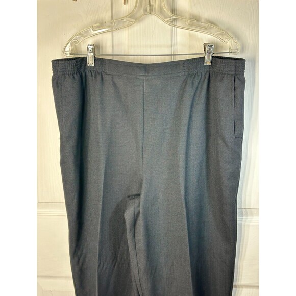 Alfred Dunner Slacks Dress Pants Wm 18 Black Pull On Flat Front Side Pockets - Picture 2 of 5